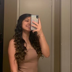 Meet your Posher, Abigail